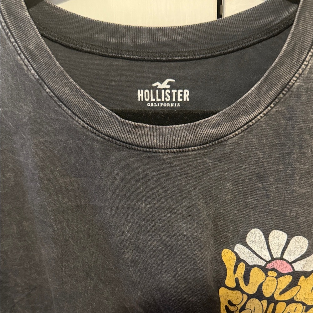 Upcycled Hollister Tee with Fringe Wild Flower L - Picture 2 of 5